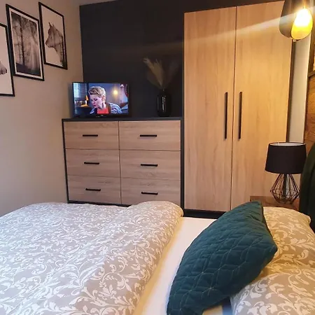 Zakopanepoleca - Krupowki Centrum *