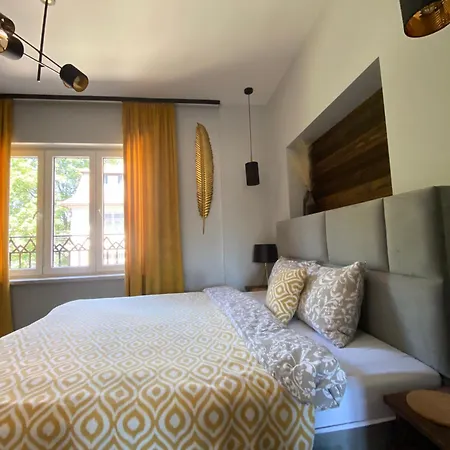 Zakopanepoleca - Krupówki Centrum