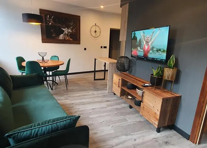 Zakopanepoleca - Krupowki Centrum *