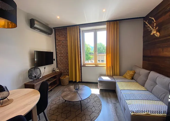 Zakopanepoleca - Krupowki Centrum *