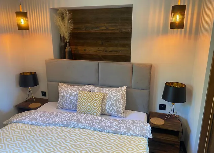 Zakopanepoleca - Krupowki Centrum * זקופאנה